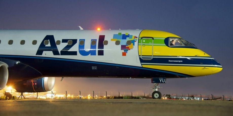 Já viu? Capacete do Ayrton Senna em avião da Azul.