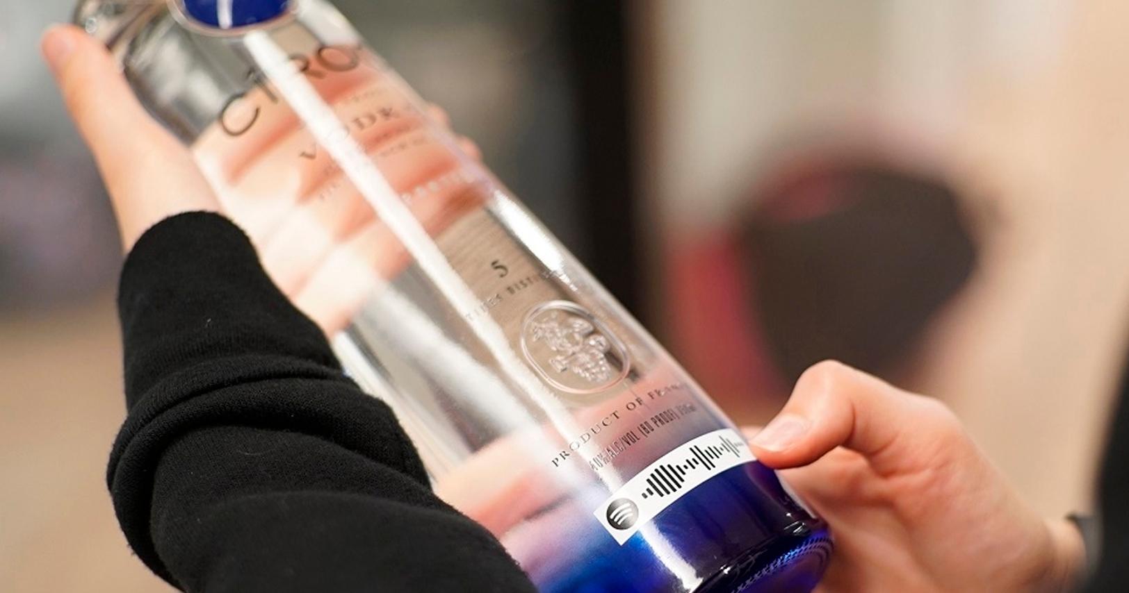 Cîroc cria garrafas que já vem com músicas