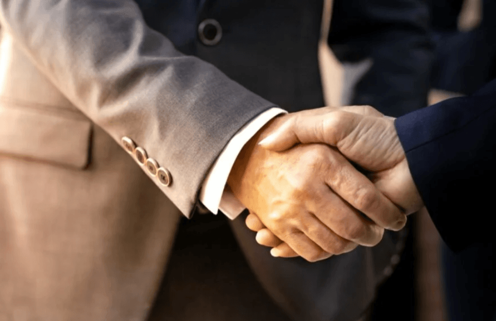 Globant fortalece posição no setor financeiro com aquisição da Blankfactor