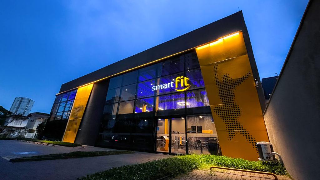 Smart Fit Adquire Rede de Academias de Spinning Velocity por R$ 183 Milhões