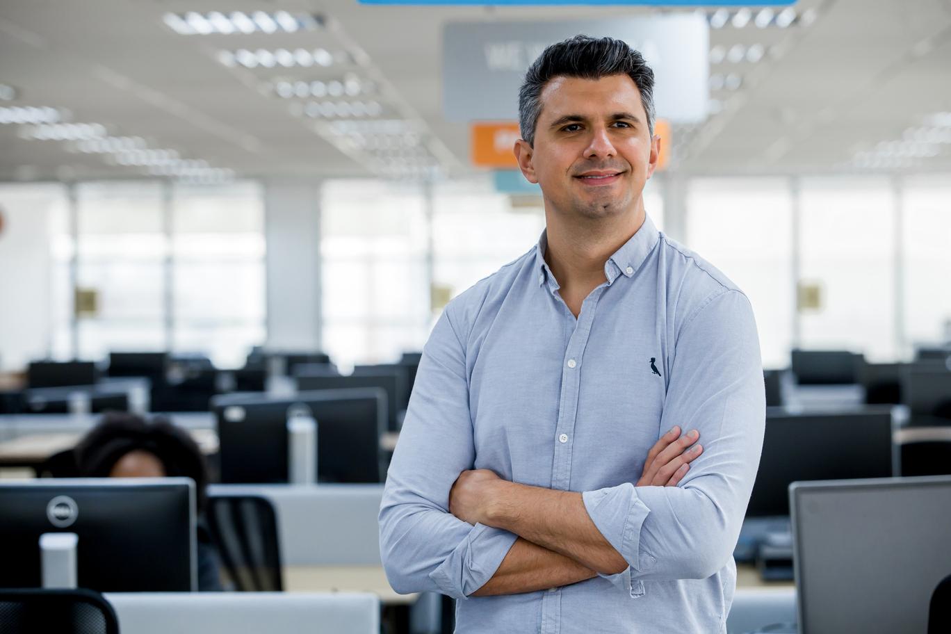TÁ CONTRATADO!