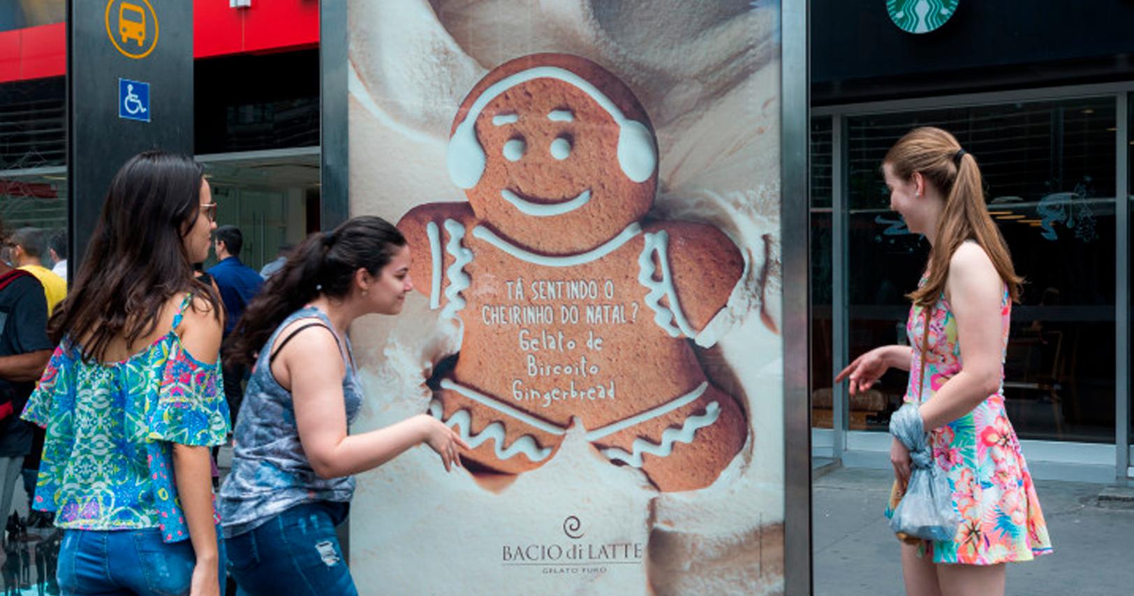 Bacio di Latte e Otima realizam ação na Avenida Paulista