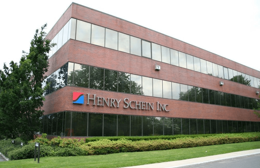 Henry Schein assume controle da Clear Aligner e mira expansão no Brasil