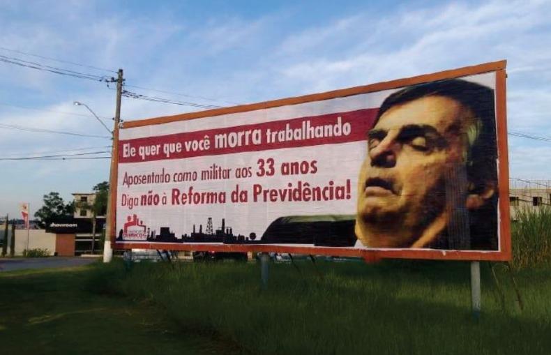 Mídia exterior se alia às ações pro e contra previdência