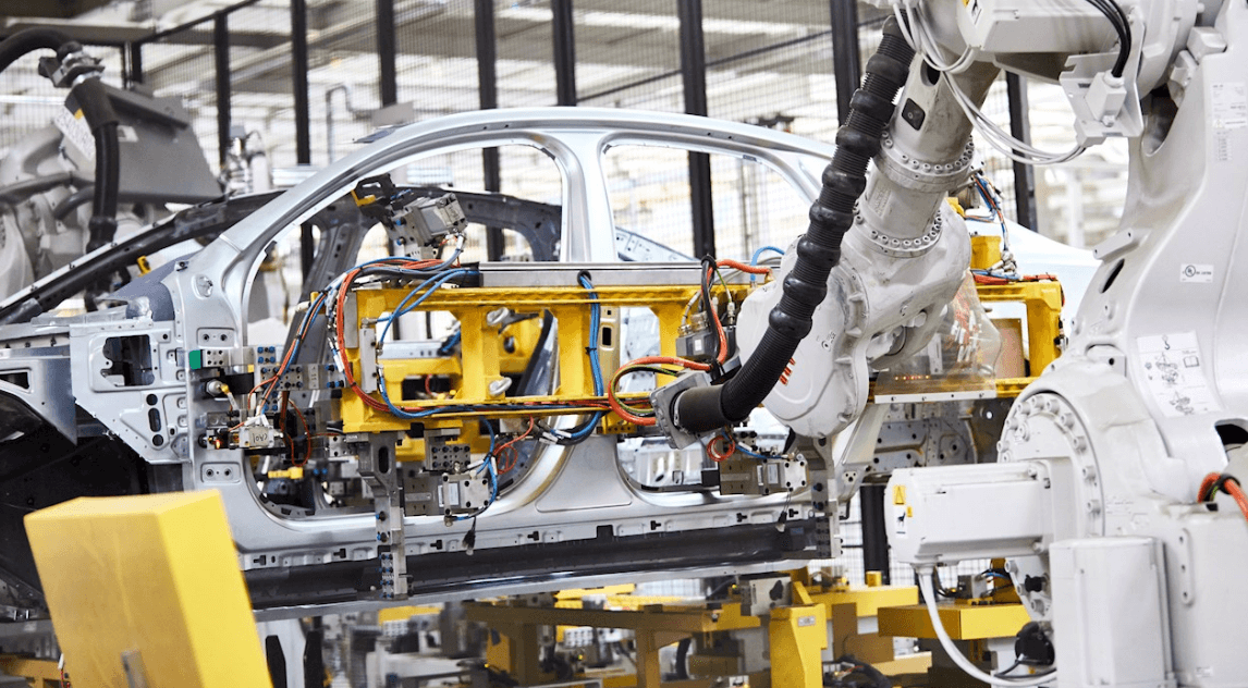 Robôs da ABB Impulsionam a Sustentabilidade na Produção da Volvo Cars