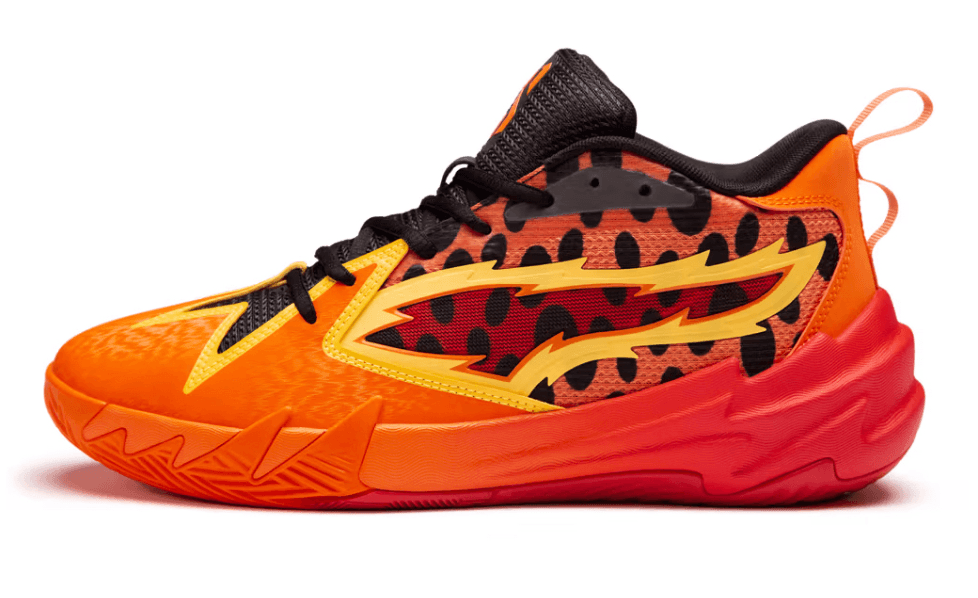 Inovação no Mercado de Calçados com Puma e Cheetos Apresentando uma Colaboração Única com Scoot Henderson
